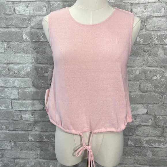 Callahan Pink Sleeveless Crop Top with Tie Front - Picture 6 of 12